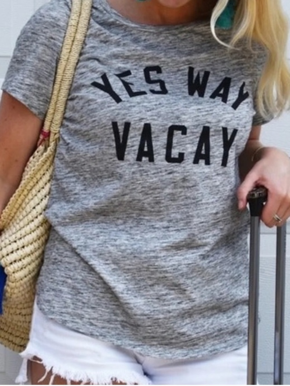EUC Old Navy Yes Way Vacay Size M Gray Short Sleeve Cotton Ladies T Shirt Cute